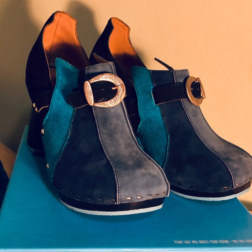 John Fluevog Summer of Love Amor Blue Suede Shoes